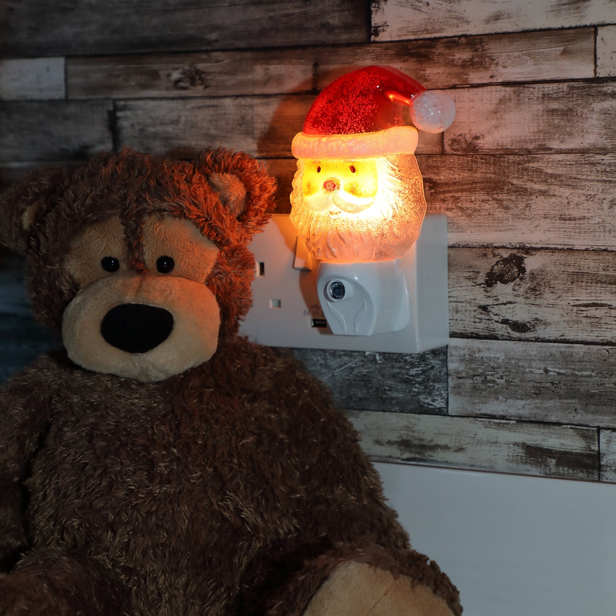Noma 6818305 Indoor Automatic Santa Night Light - Premium Light Up Decorations from Noma - Just $6.5! Shop now at W Hurst & Son (IW) Ltd