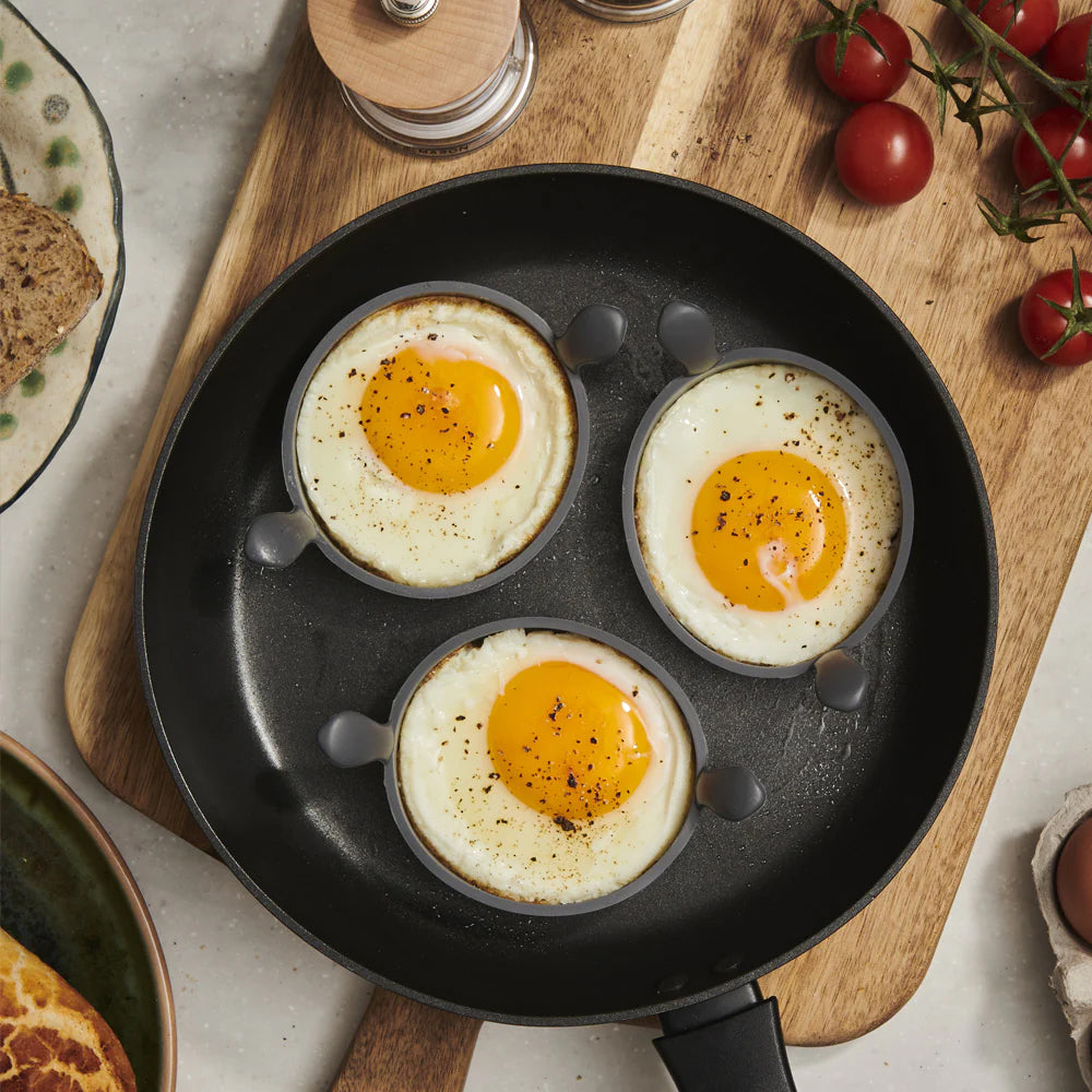 Culinare Silicone Egg Ring Grey - C240801 Egg Poachers DK Household Brands Ltd (AIS) Brand_Culinare CarlR Cooking cooking & baking Culinare Jul25 Kitchen Kitchen & Dining Kitchen Tools & Utensils Kitchenware Product Type_Egg Poachers
