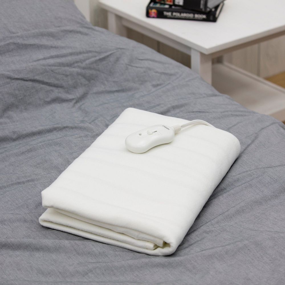 Carmen C81194 King Size Heated Under Blanket with Overheat Protection, 70W, White - Premium Underblankets - King Size from Carmen - Just $27.95! Shop now at W Hurst & Son (IW) Ltd