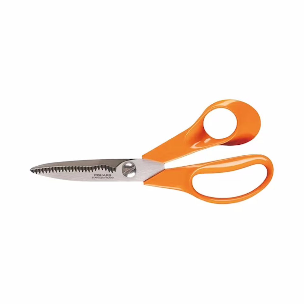 Fiskars 1000819 Classic Kitchen Scissors18cm RH Grip - Premium Scissors from Fiskars - Just $21! Shop now at W Hurst & Son (IW) Ltd