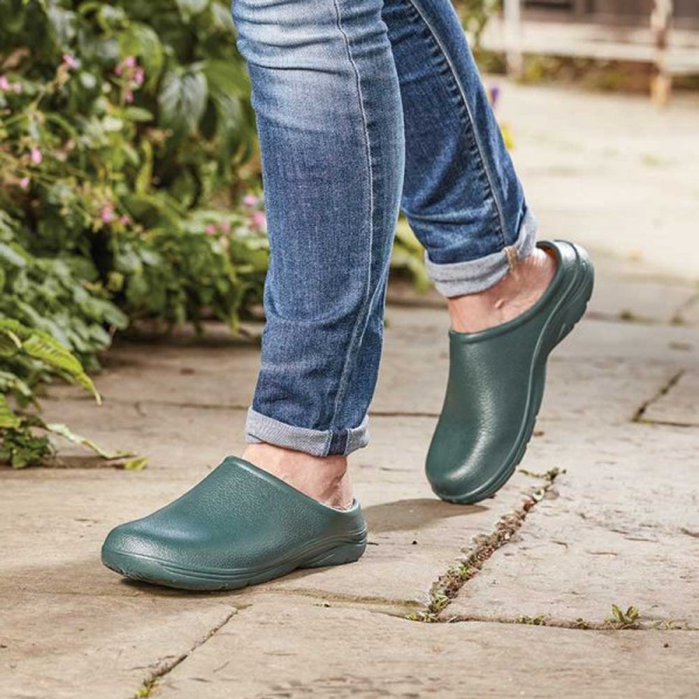 Briers Comfi Garden Clog – Green Size 9 - 4640016 Boots / Shoes Smart Garden Products Ltd aug25 Brand_Smart Garden CarlR Garden Gardening Greenhouse & Garden Home & Garden Product Type_Boots / Shoes Smart Garden