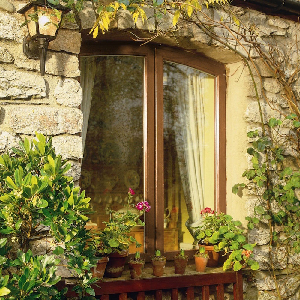 Sadolin Classic Light Oak Woodstain 1L - 5028498 Outdoor Wood Stains Crown Paints Ltd CarlR Collections_Outdoor Woodstains Etc. Collections_Stains and Varnish crown iowonly Outdoor Woodstains Etc. Paints Stains & Varnishes Product Type_Outdoor Wood Stains Stain & Varnish Stains & Varnish