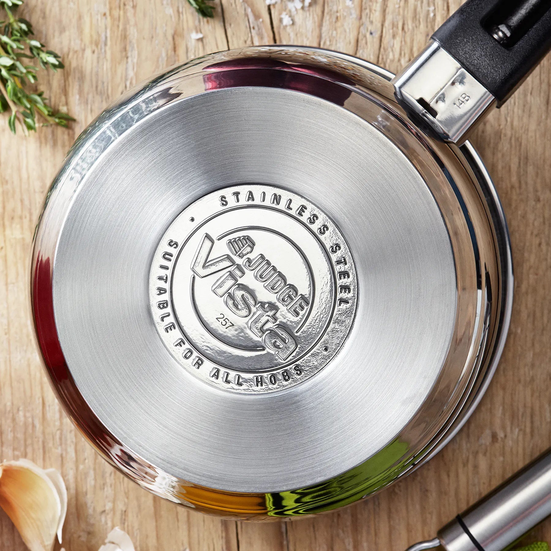 Judge Vista JJ08A Saucepan with glass lid 22cm - Premium Saucepans from Judge - Just $48.95! Shop now at W Hurst & Son (IW) Ltd