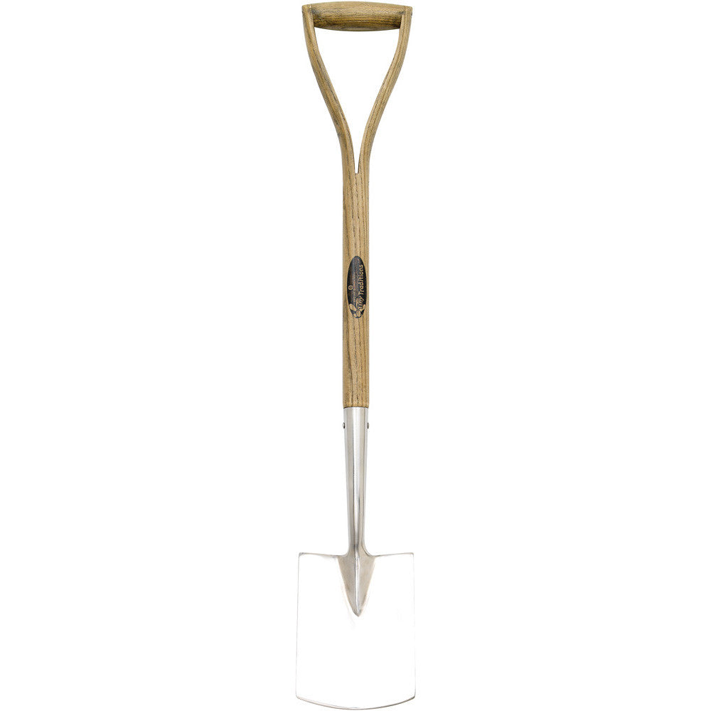 Spear and Jackson Traditional 4350CS Childrens Digging Spade - Premium Spades / Shovels from SPEAR & JACKSON - Just $19.99! Shop now at W Hurst & Son (IW) Ltd