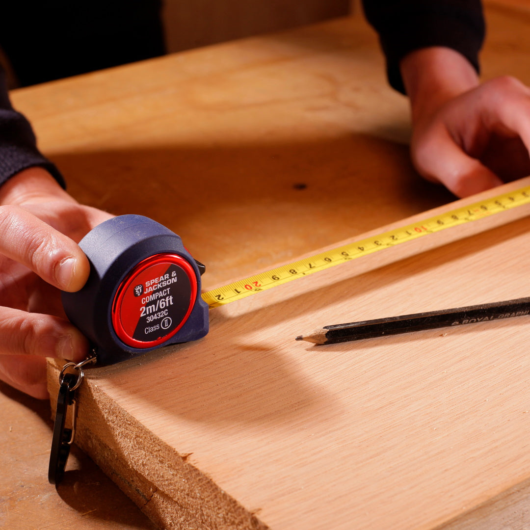Spear & Jackson 30432C Compact Tape Measure 2Mtr (6') - Premium Tape Measures from SPEAR & JACKSON - Just $3.5! Shop now at W Hurst & Son (IW) Ltd
