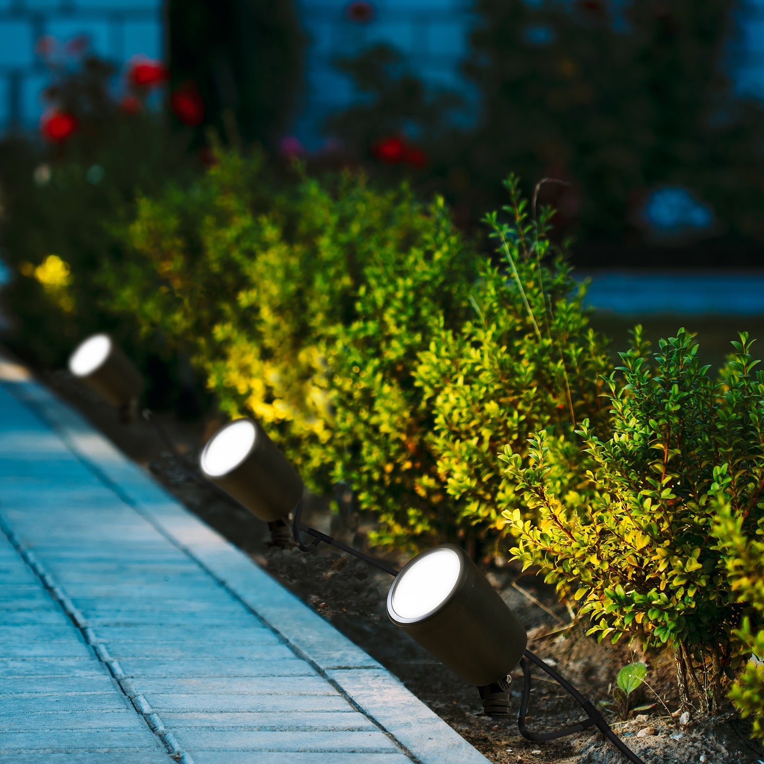 Link2Home L2H-ODRLIGHT3IN1 Smart Zigbee Garden Light 3 in 1 - Premium Outdoor Lights from Link2Home - Just $105.00! Shop now at W Hurst & Son (IW) Ltd